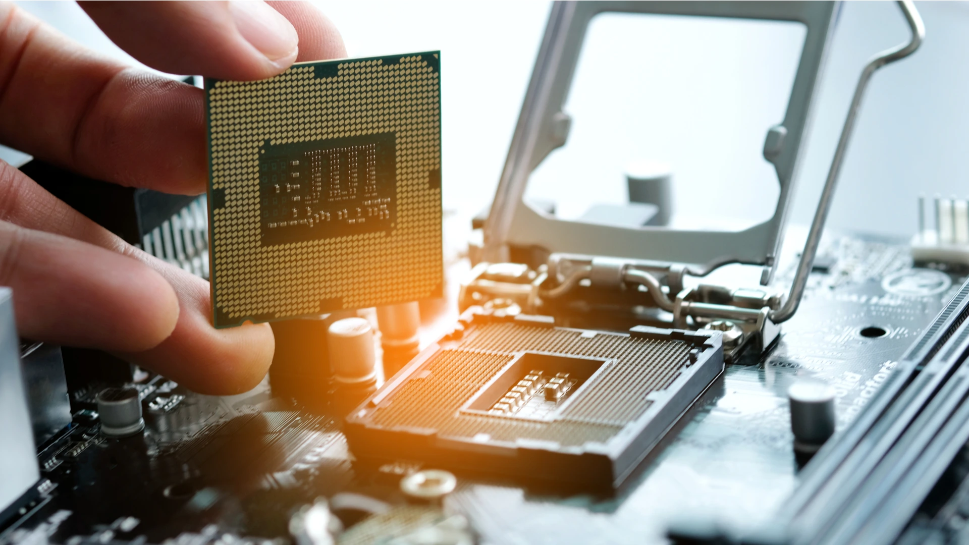 راهنمای خرید CPU مناسب کامپیوتر
