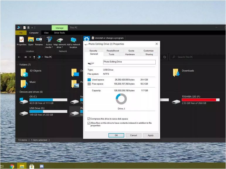اگر درایوهای شما به صورت NTFS فرمت شده اند می توانید از ویژگی فشرده سازی داخلی برای صرفه جویی در فضا استفاده کنید.