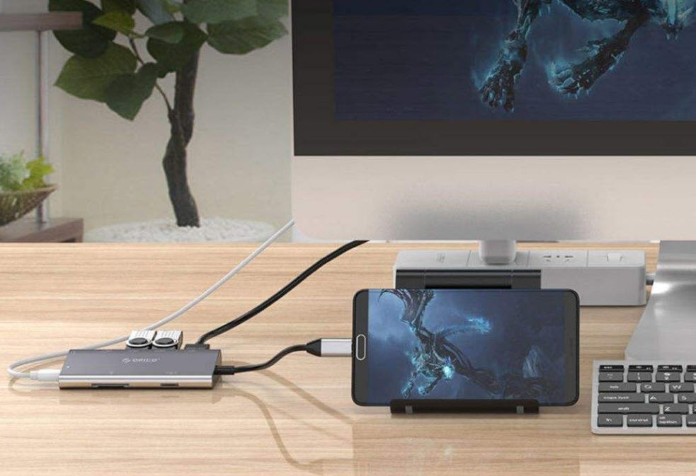 مبدل Type-C به HDMI/USB/LAN اوریکو CLH-W2